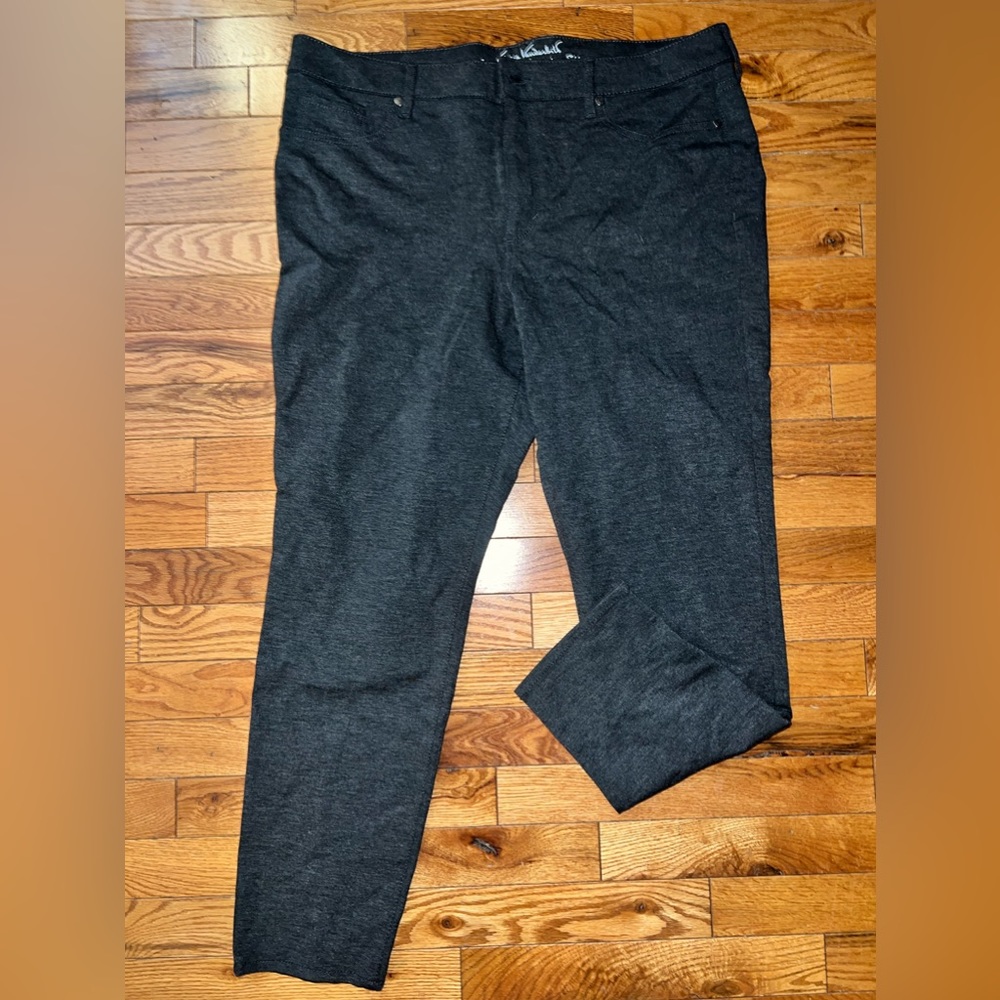 Skinny Gray pant